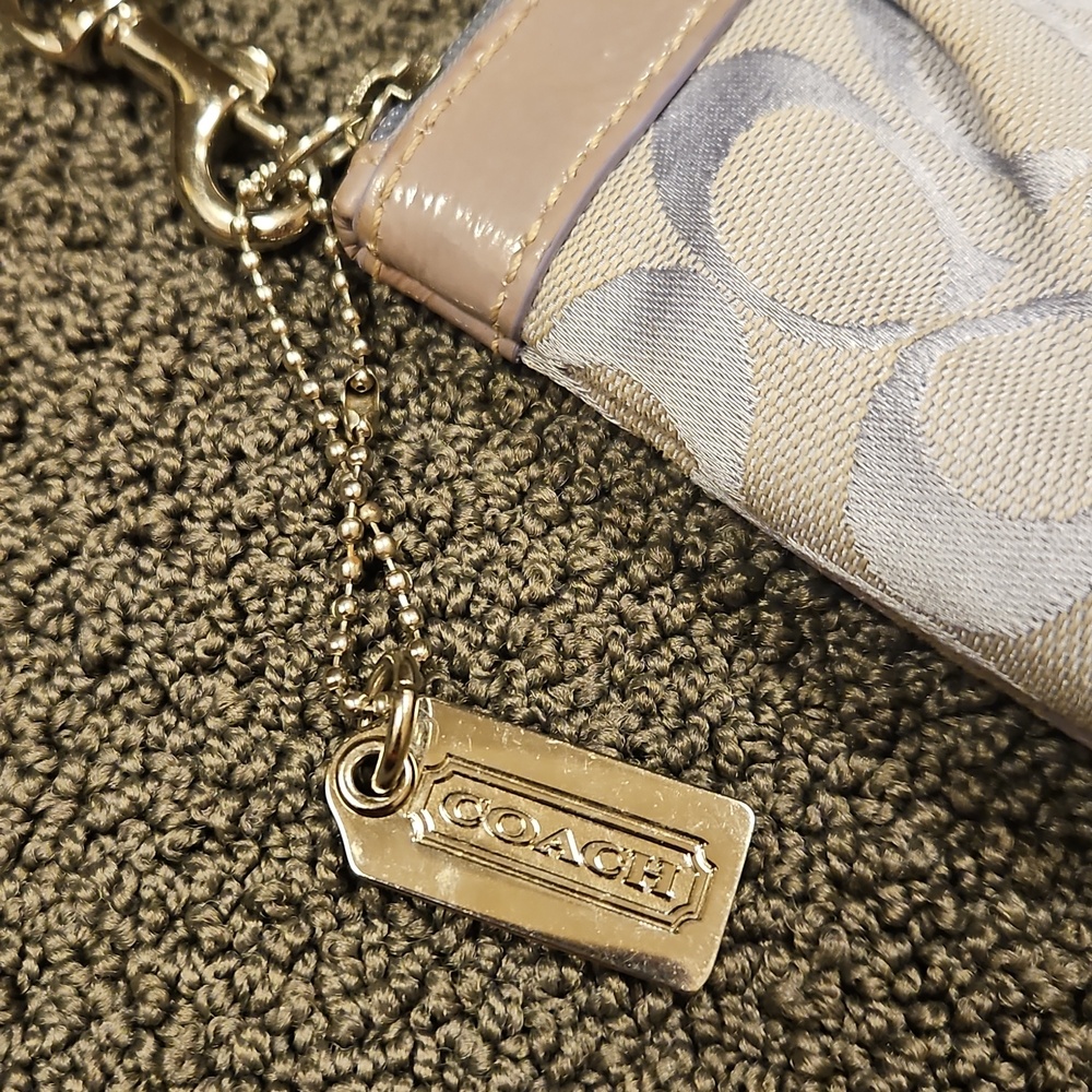 Vintage Y2k Coach Wristlet - Picture 2 of 6